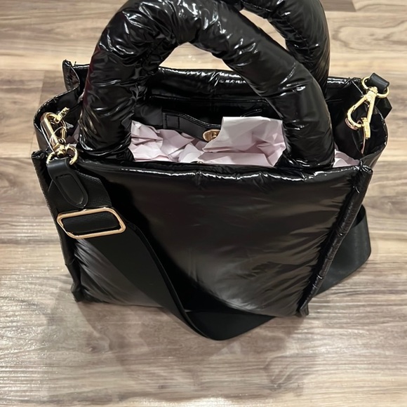 A New Day Puffy Purse - Picture 2 of 6